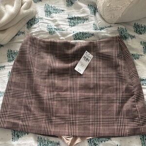 Abercrombie and Fitch Scarlett Mini Skort in Brown Plaid size Medium